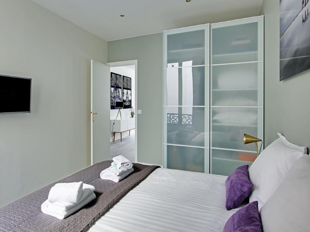 Résidence Bonne Nouvelle París Habitación foto