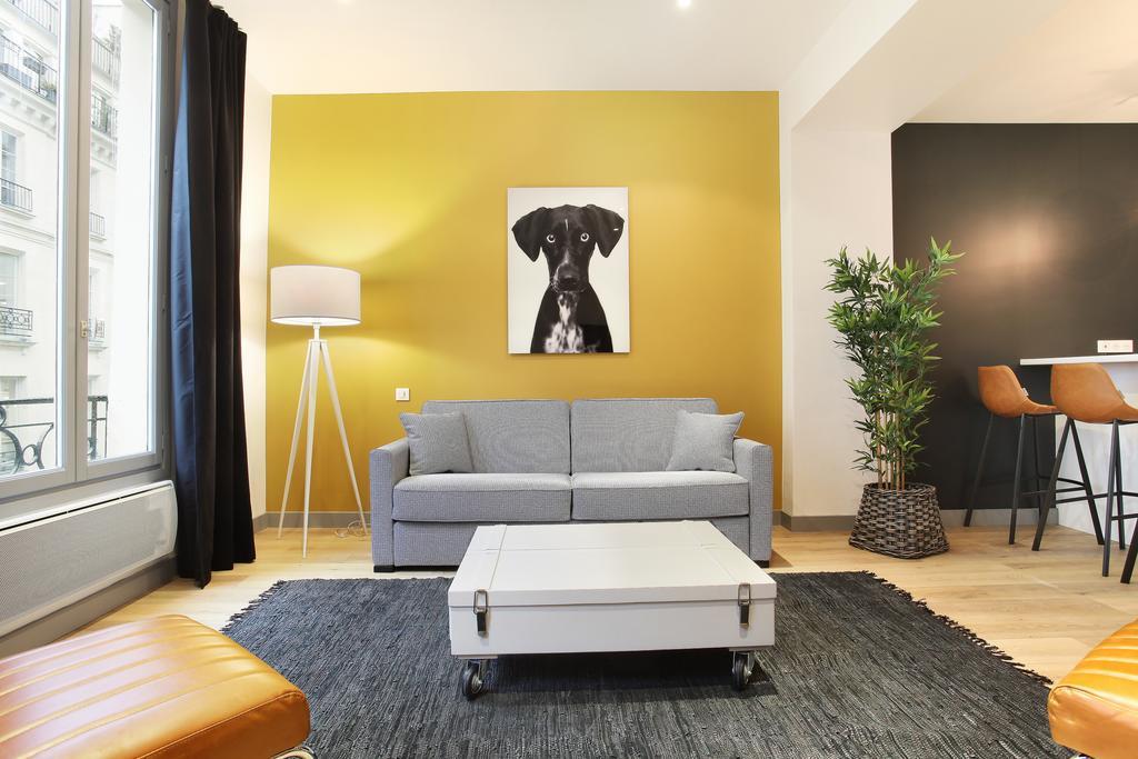 Résidence Bonne Nouvelle París Habitación foto